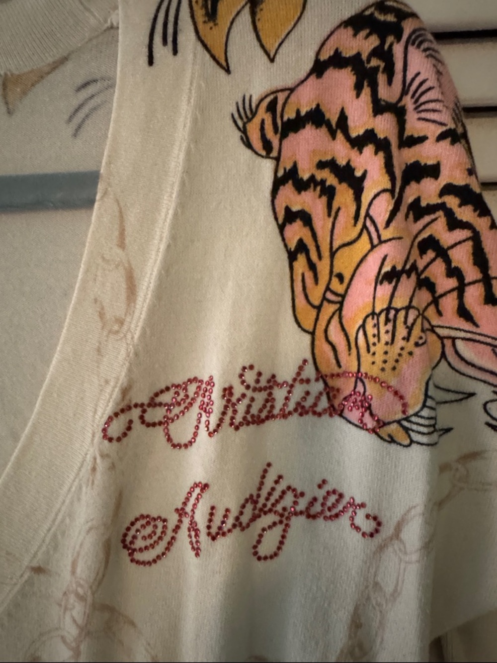 Christian Audigier Cream V-Neck Long Sleeve Top with Blue Peacock & Pink Roses - Picture 3 of 10